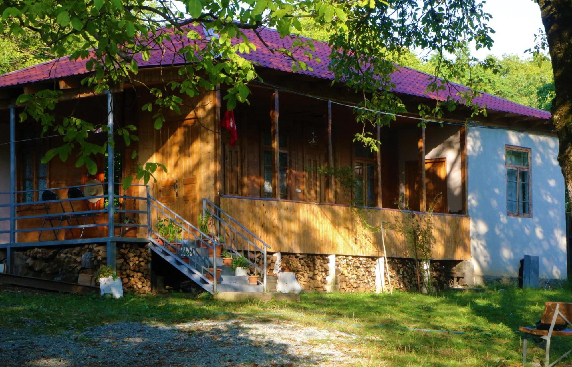 Kipiani Guest House Ყიფიანის Სახლი Khvanchkara Exterior photo