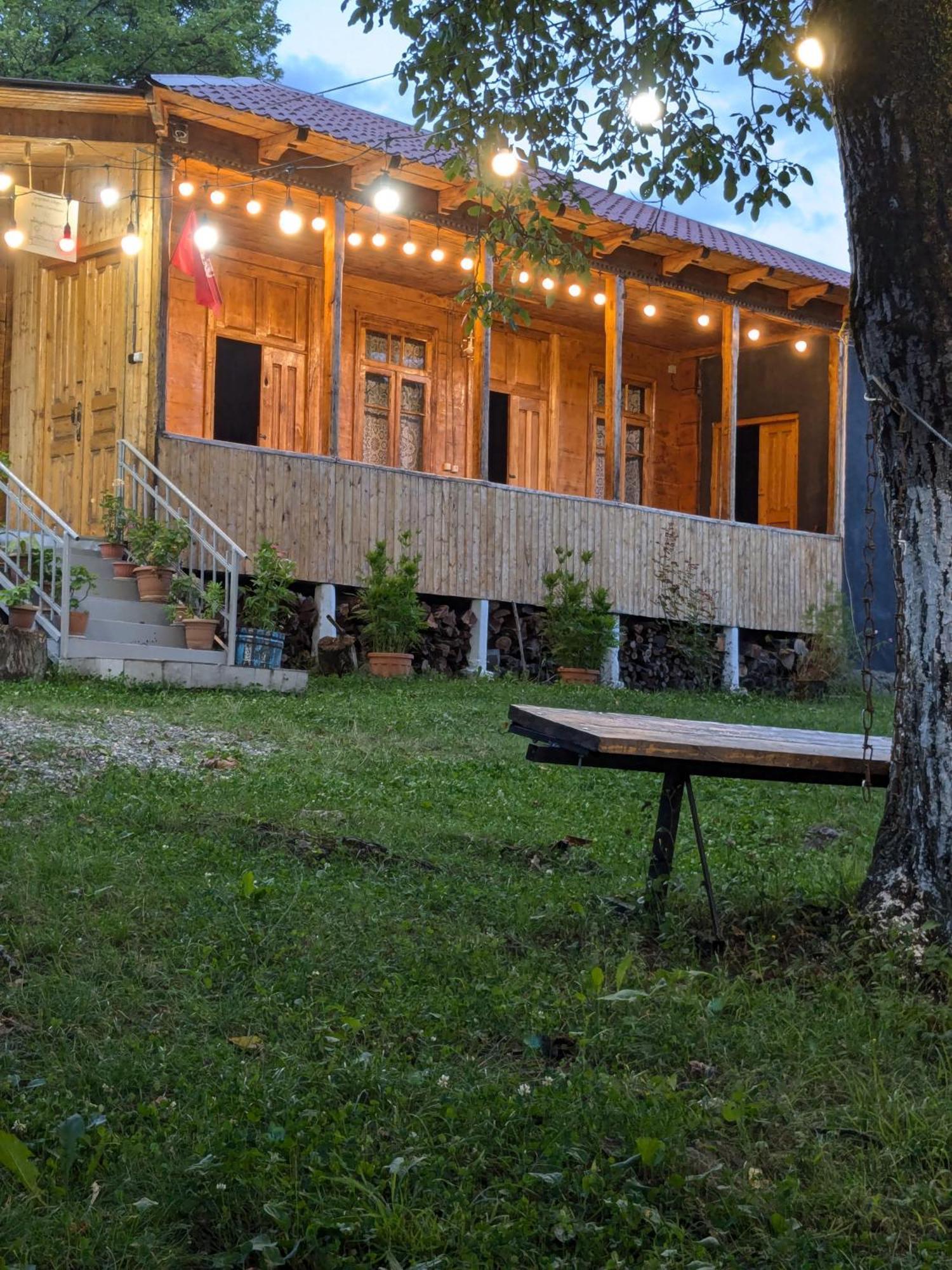 Kipiani Guest House Ყიფიანის Სახლი Khvanchkara Exterior photo